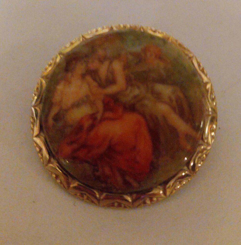 1950s vintage Fragonard-style brooch